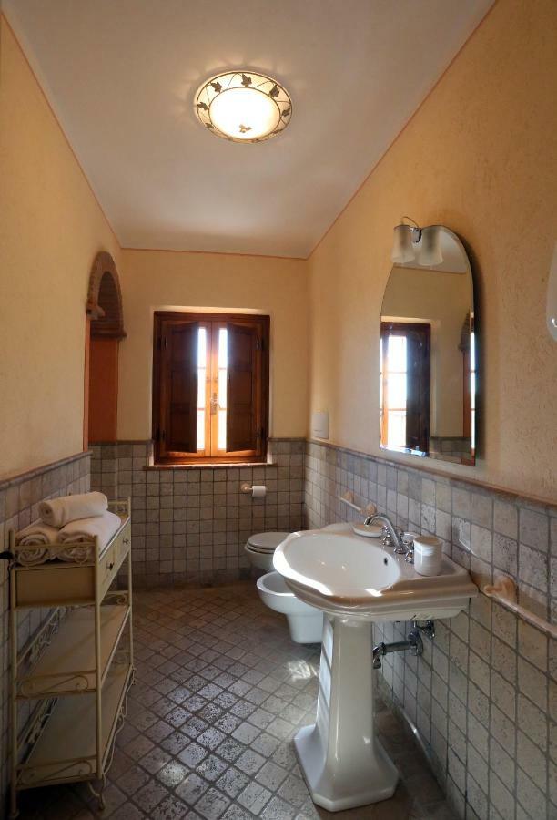Molino Del Rotone Vendégház Buti Kültér fotó